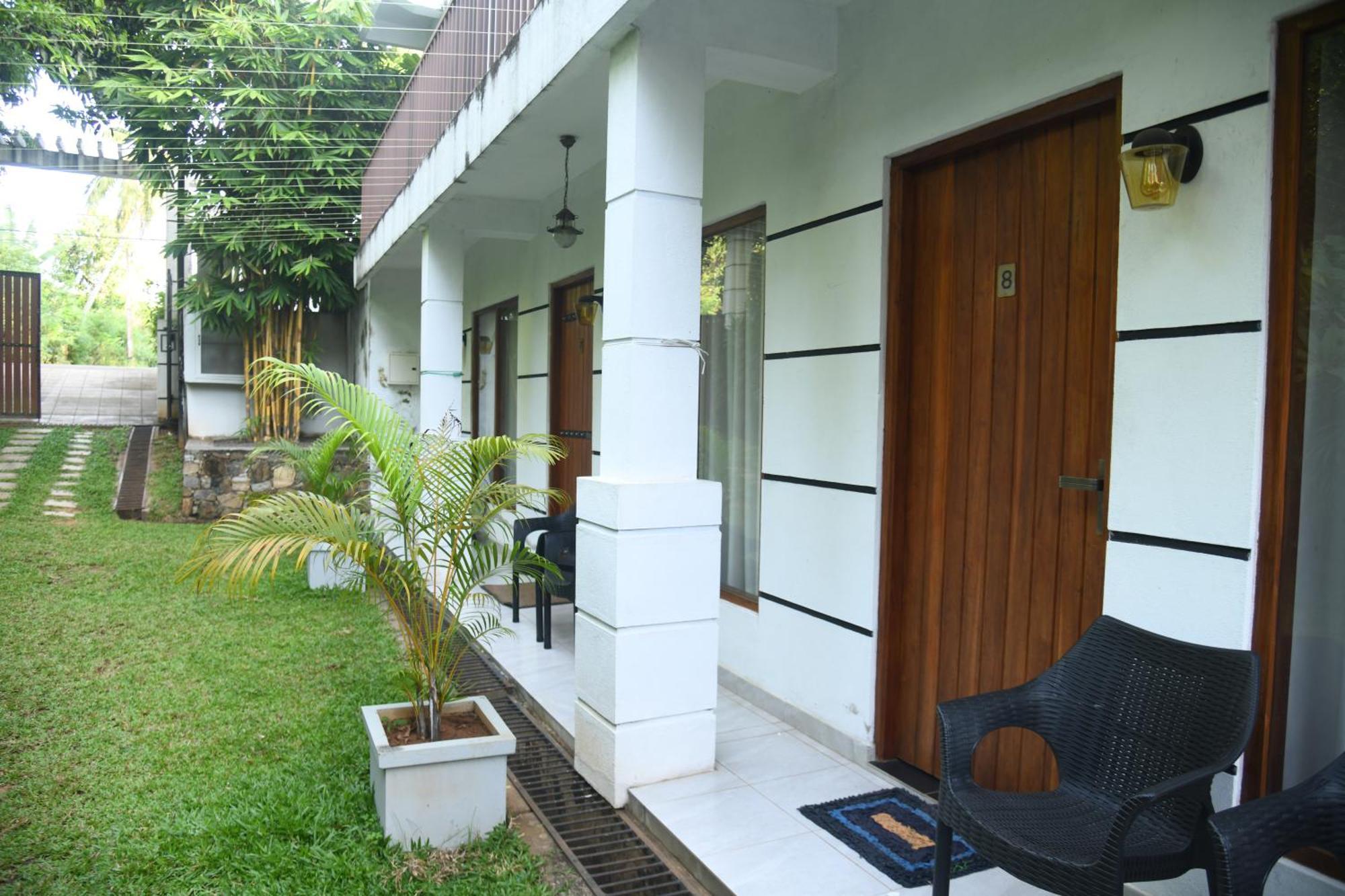 Wild Park Safari Home Stay Udawalawe Exterior foto