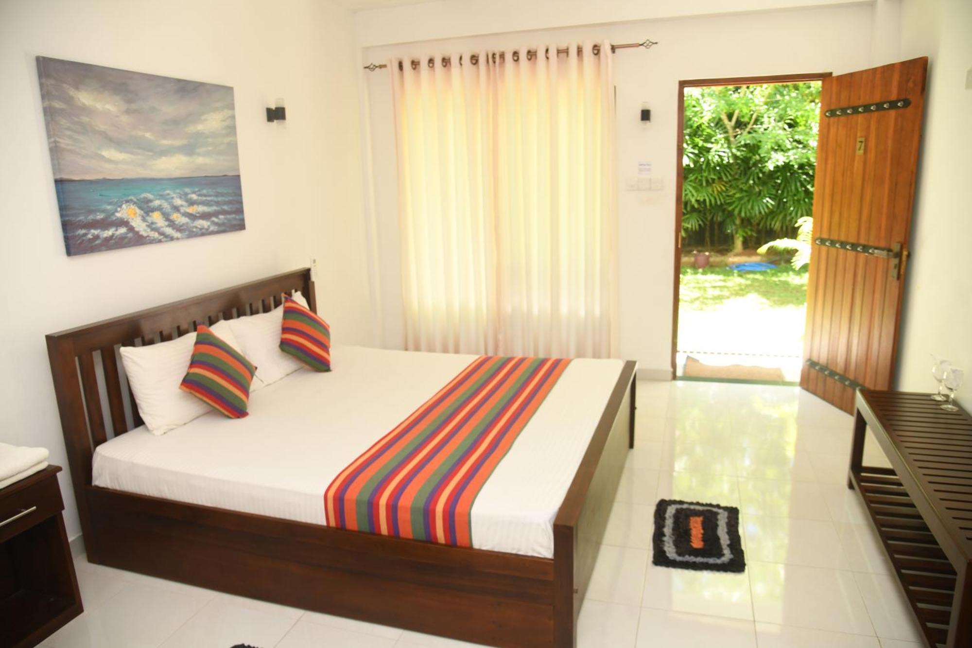 Wild Park Safari Home Stay Udawalawe Exterior foto